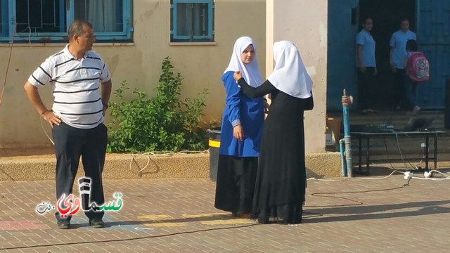 فيديو: مدرسة جنة ابن رشد تنظم حفل تكريم للطلاب الموهوبين والمتفوقين 